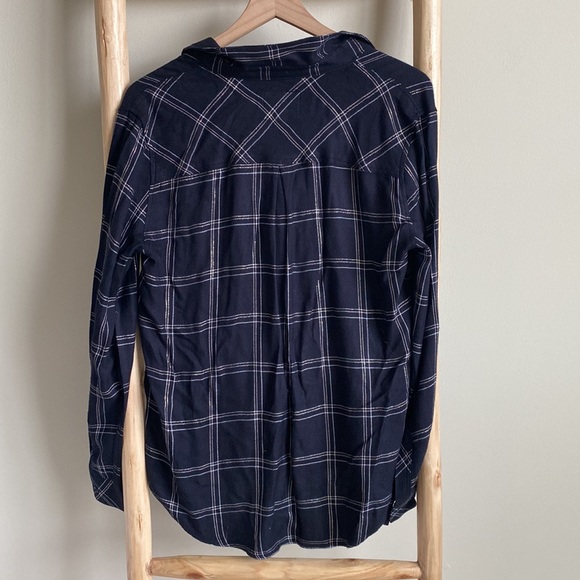 Rails Hunter Plaid Button Down Shirt Sz Medium - Picture 6 of 6